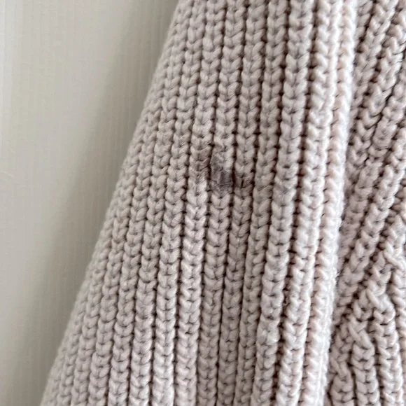 Women’s mock neck sweater - Picture 4 of 4